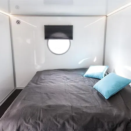 보트호텔 Houseboat Finland 4*