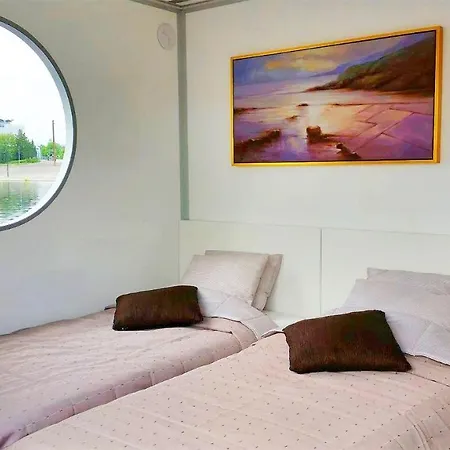 보트호텔 Houseboat Finland 4*