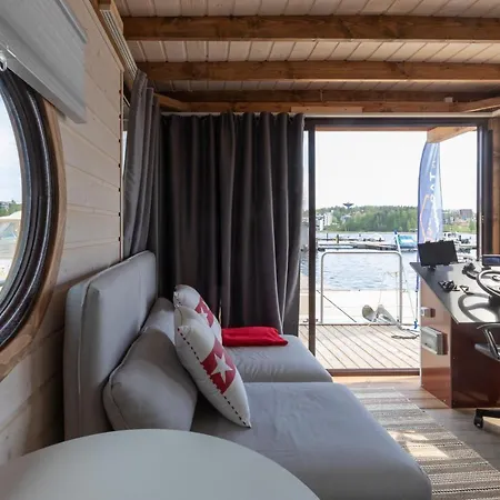 Houseboat Finland Botel Heinola