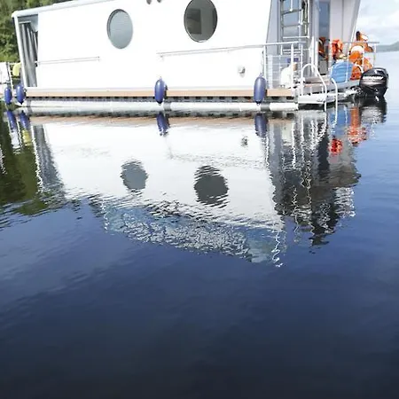 Houseboat Finland