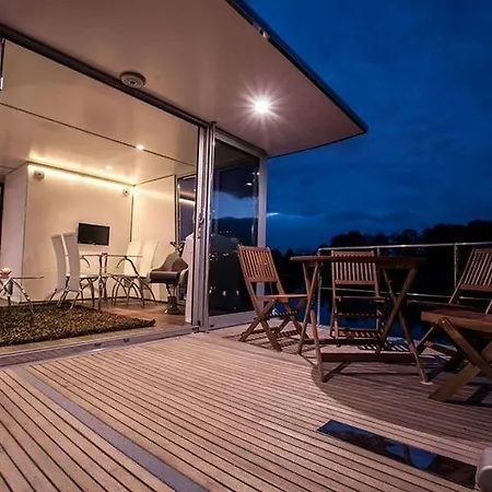Πλωτό κατάλυμα Houseboat Finland Heinola