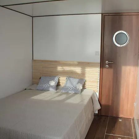 Houseboat Finland Botel